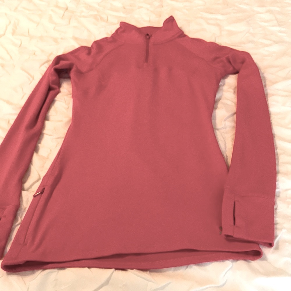 Under Armour 1/4 zip long sleeve shirt